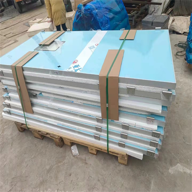蚌埠工业防护先锋：定制化铅门解决方案全解析